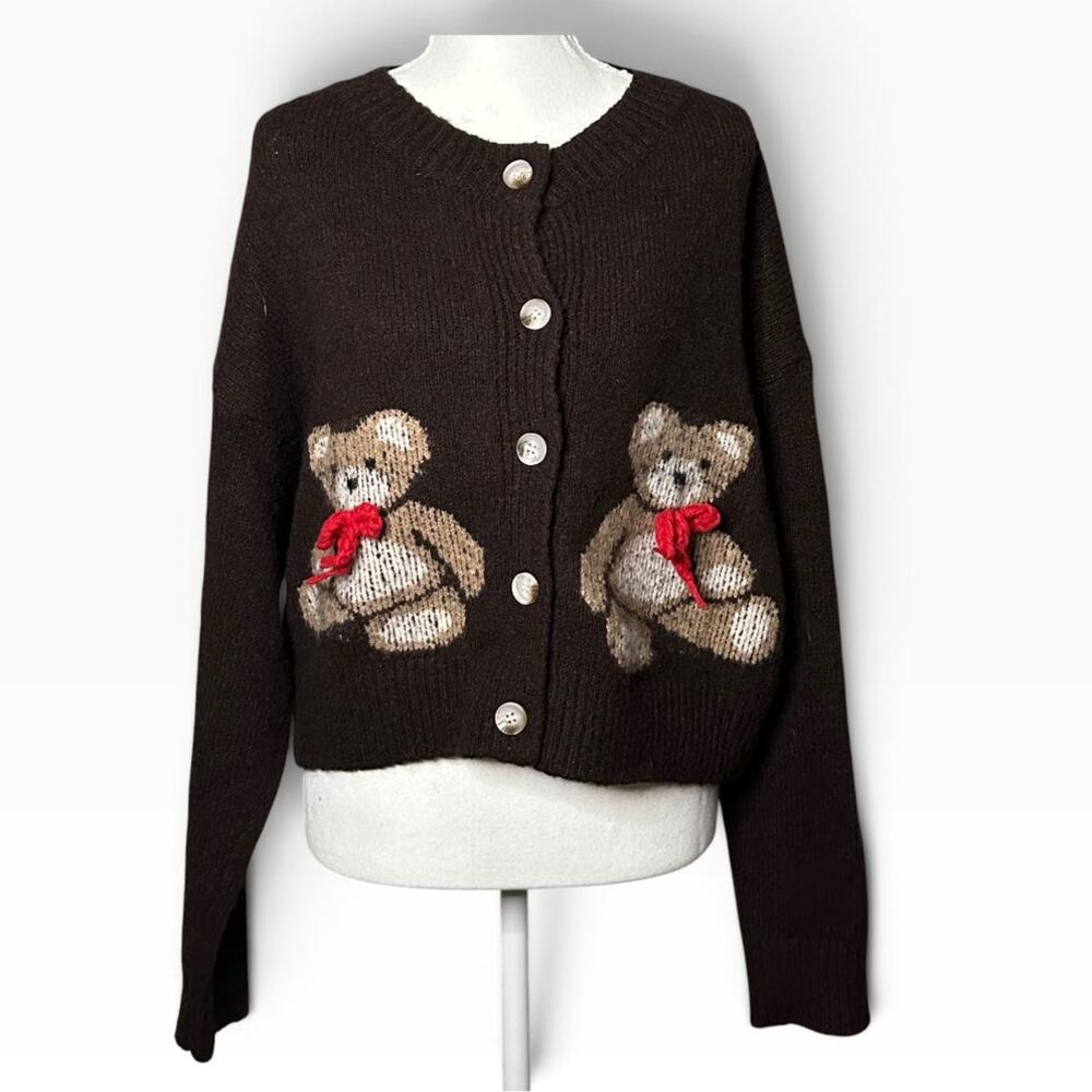 Luna Ivy M brown teddy bear cardigan 3D red bow coquette grandmacore sweater